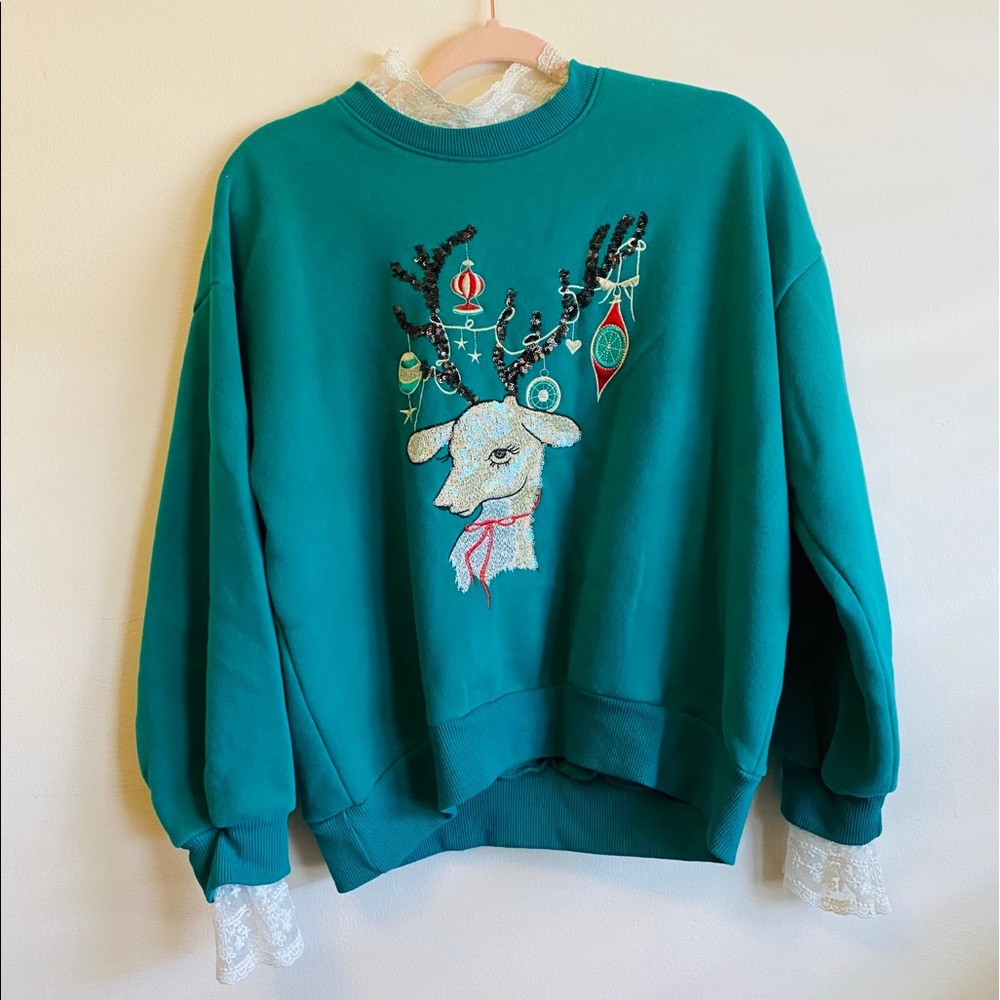 Christmas Green Pull Over Sweater Deer pic